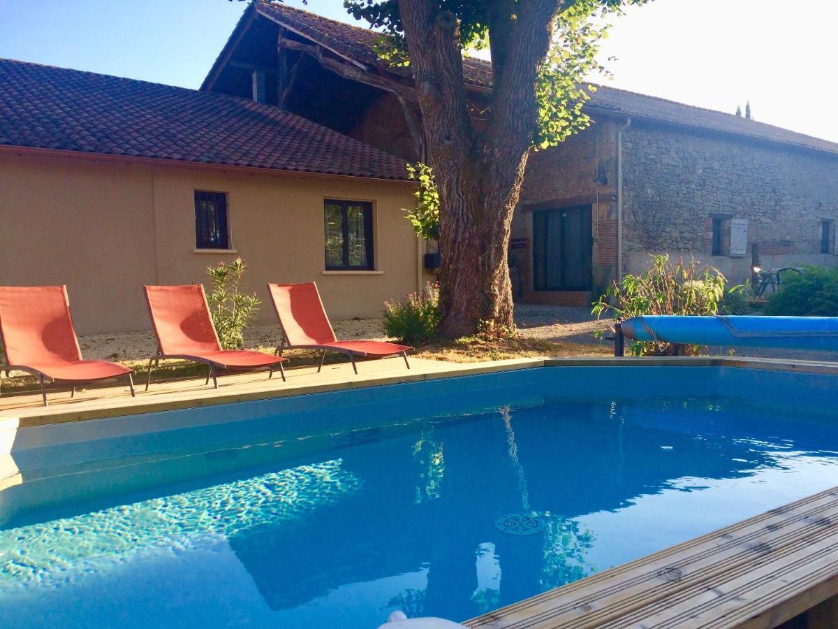 Petit Loft Ideal, Tourisme Et Affaires Ledat Exterior foto